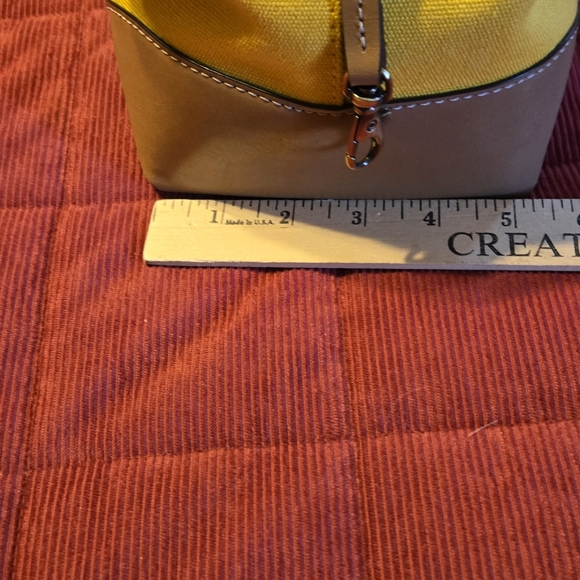 Purse - Picture 3 of 4